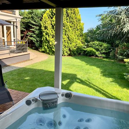 Koi Apartman Балатональмаді Екстер'єр фото