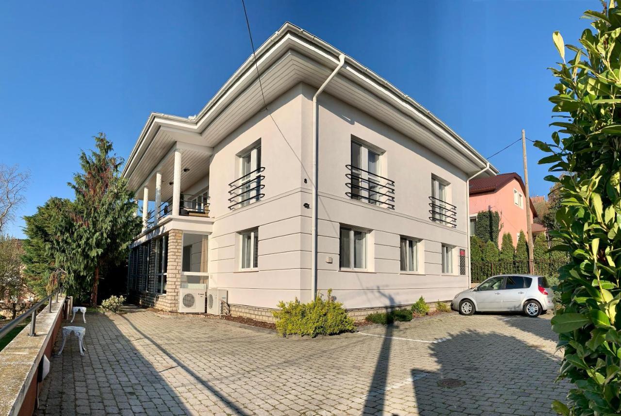 Koi Apartman Балатональмаді Екстер'єр фото