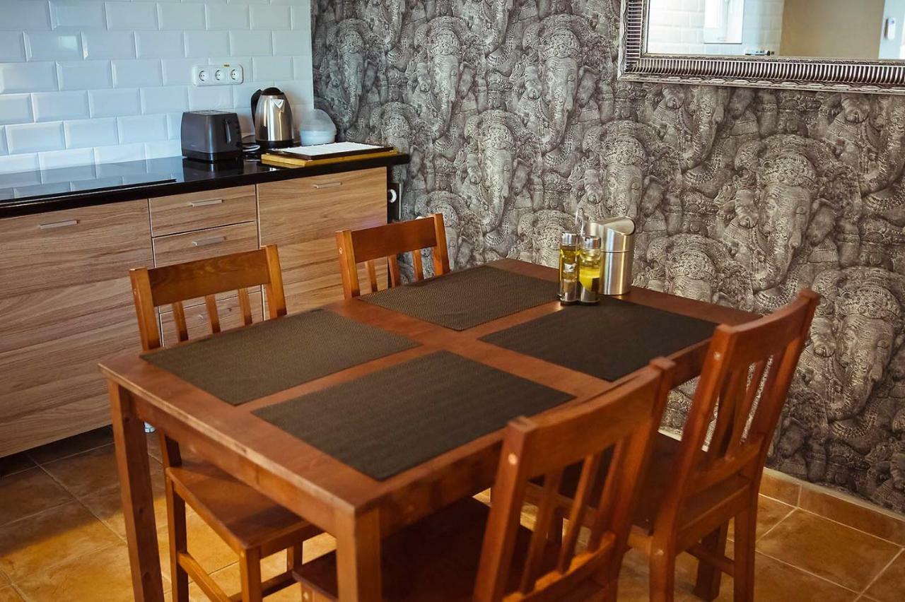 Koi Apartman Балатональмаді Екстер'єр фото